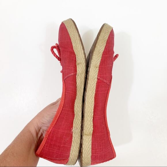 Ugg Syleste Red Espadrille Canvas Slip-On Flats - Picture 9 of 9